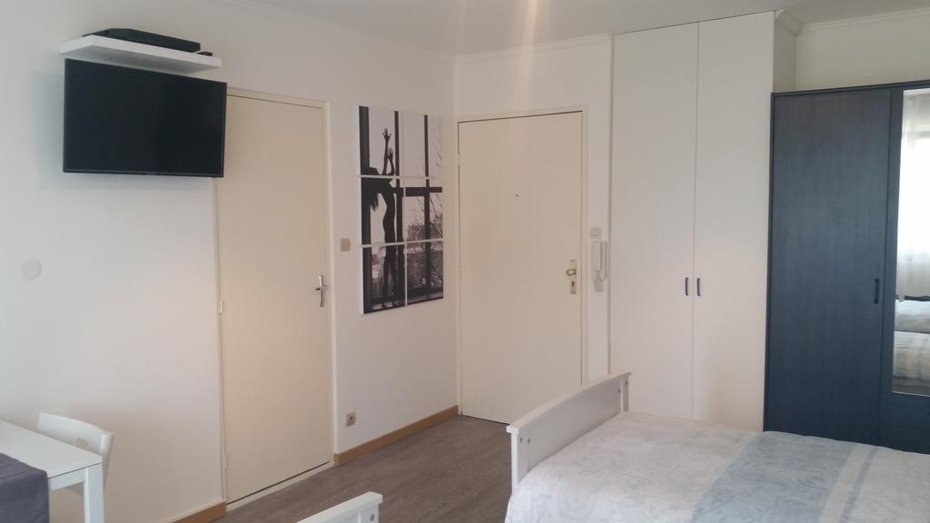 Studios Near Basel Airport Saint-Louis  Quarto foto