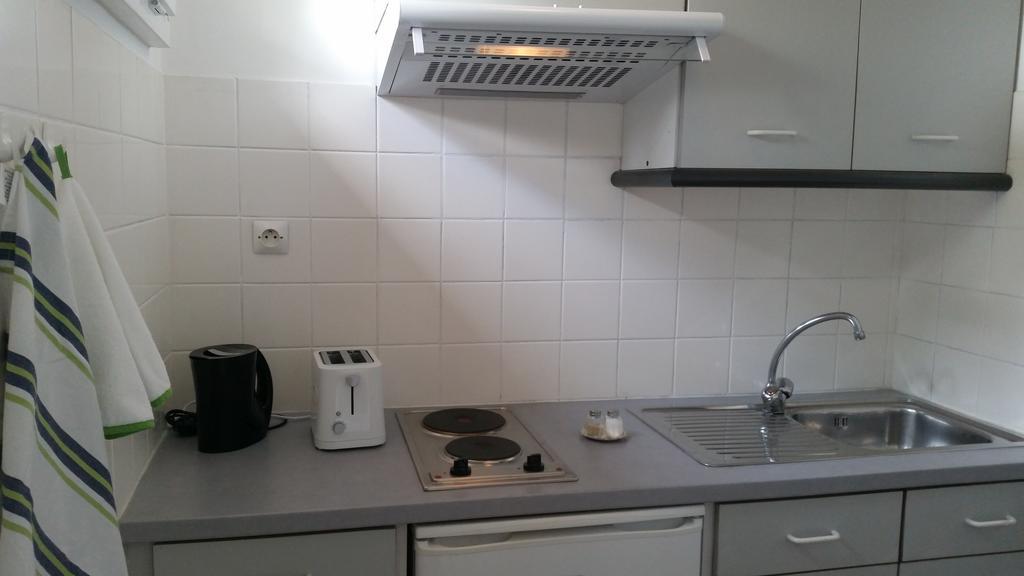 Studios Near Basel Airport Saint-Louis  Quarto foto